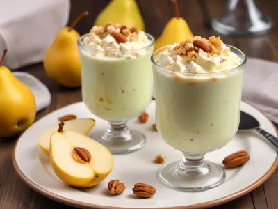 Verrine de mousse de roquefort, poire et noix